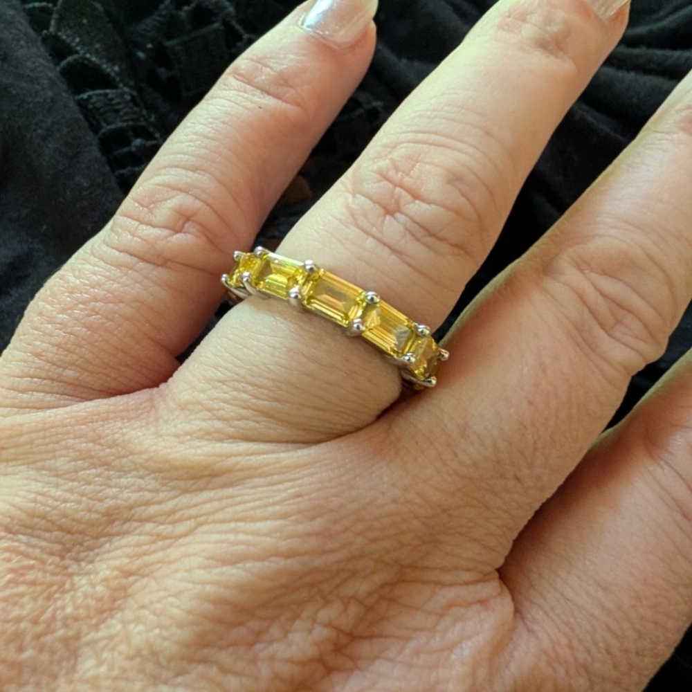 Radiant Yellow Baguette Band